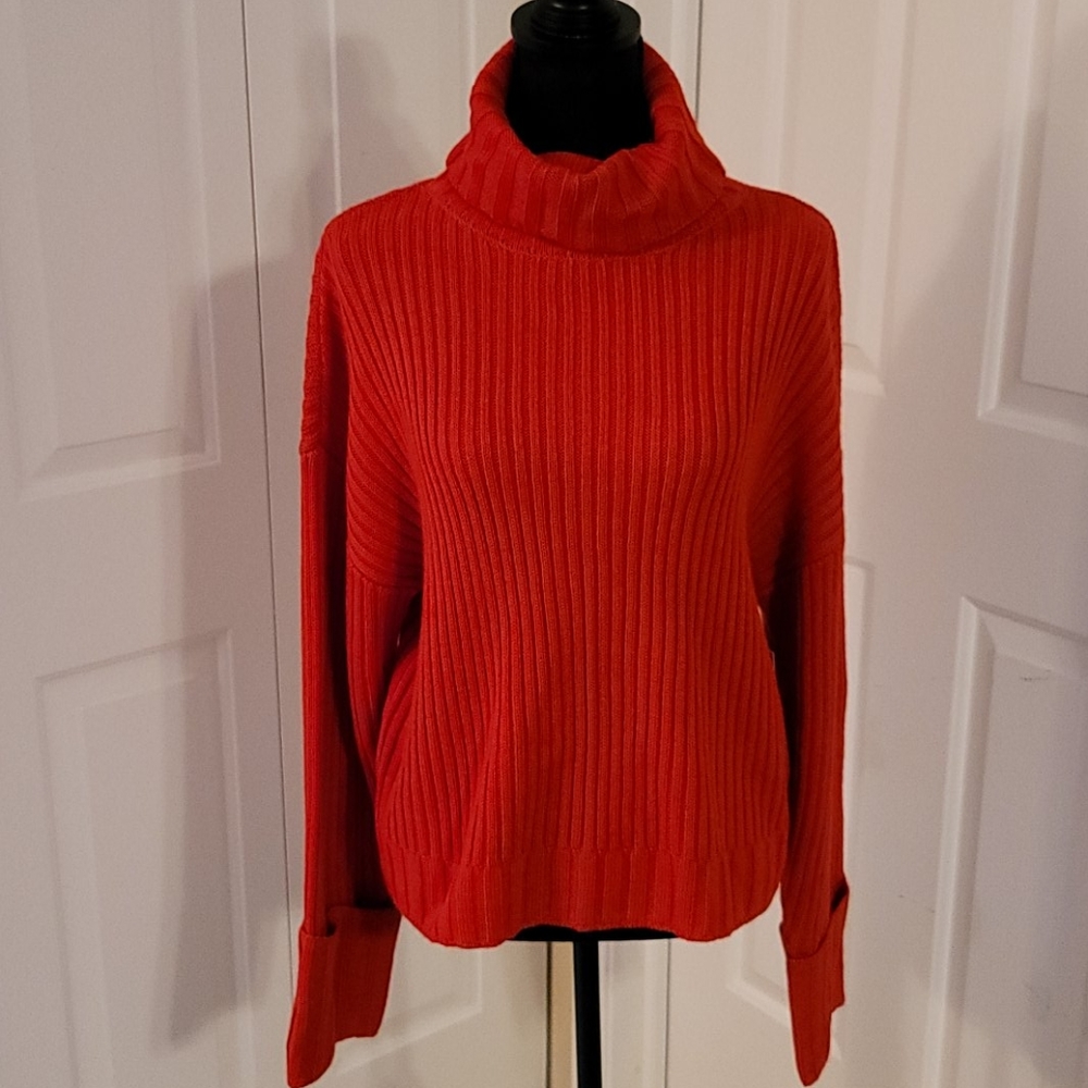 ❗HP❗☆ Nine West ☆ NWT Red Turtleneck Sweater Large - Picture 2 of 7